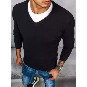Štýlový čierny sveter s výstrihom