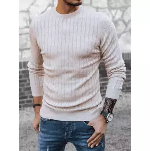 Béžový sveter v trendovom prevedení