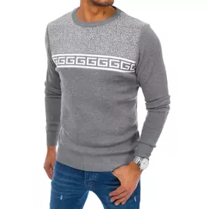 Trendový sveter so vzorom