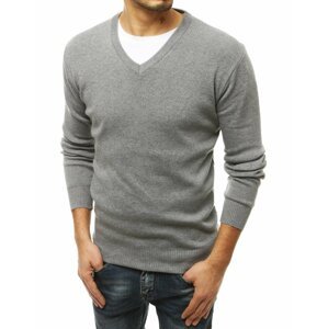 Jednoduchý svetlo-sivý sveter s výstrihom.
